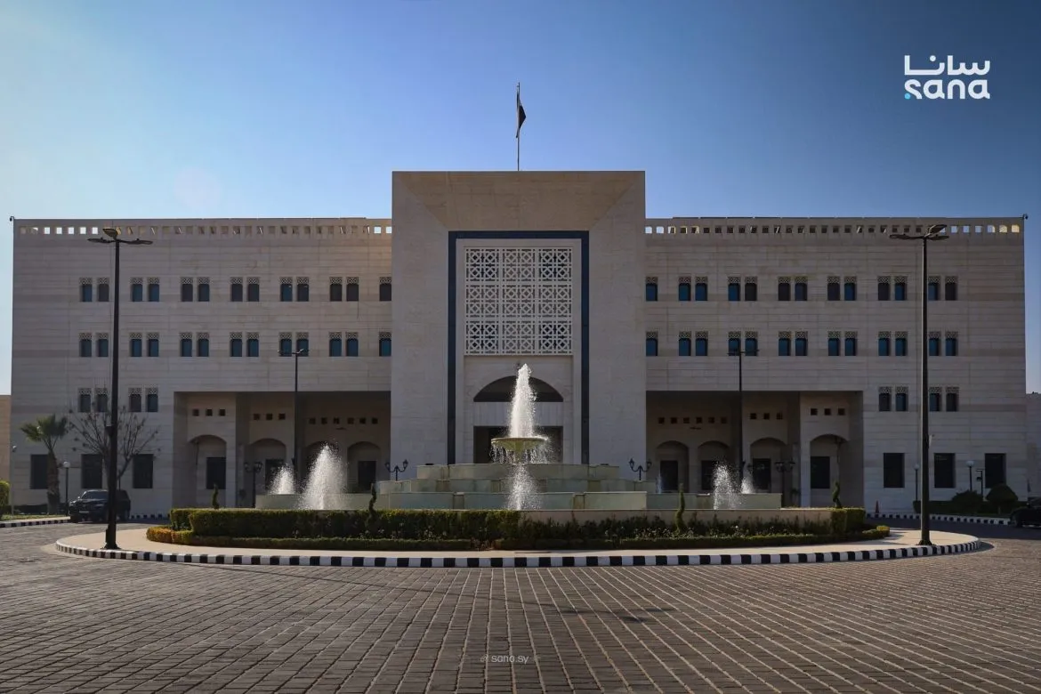 عطلة رسمية للجهات العامة بسوريا من 18 لـ 23 آذار بمناسبة الأعياد