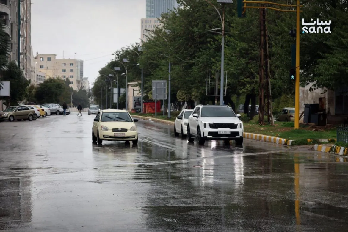 منخفض جوي قوي كتير مع مطر وعواصف رح يبلش بسوريا فجر السبت