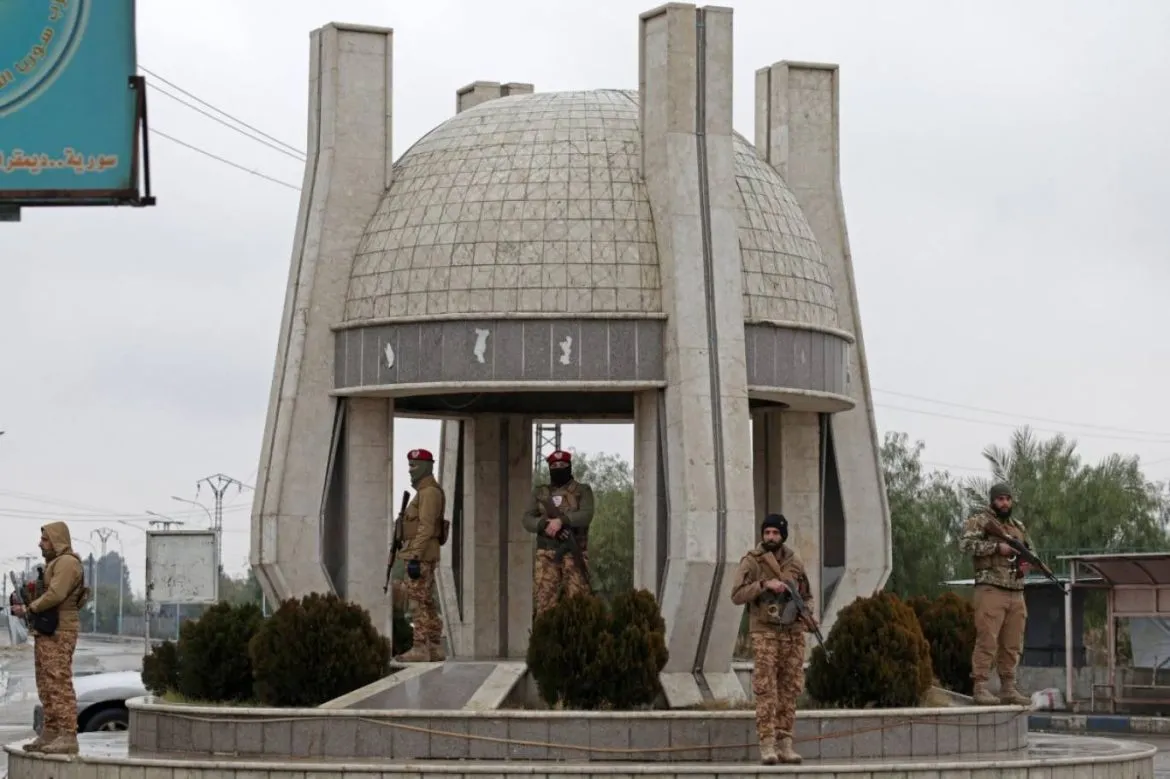 الجيش السوري استلم قاعدة رميلان من التحالف الدولي بالحسكة