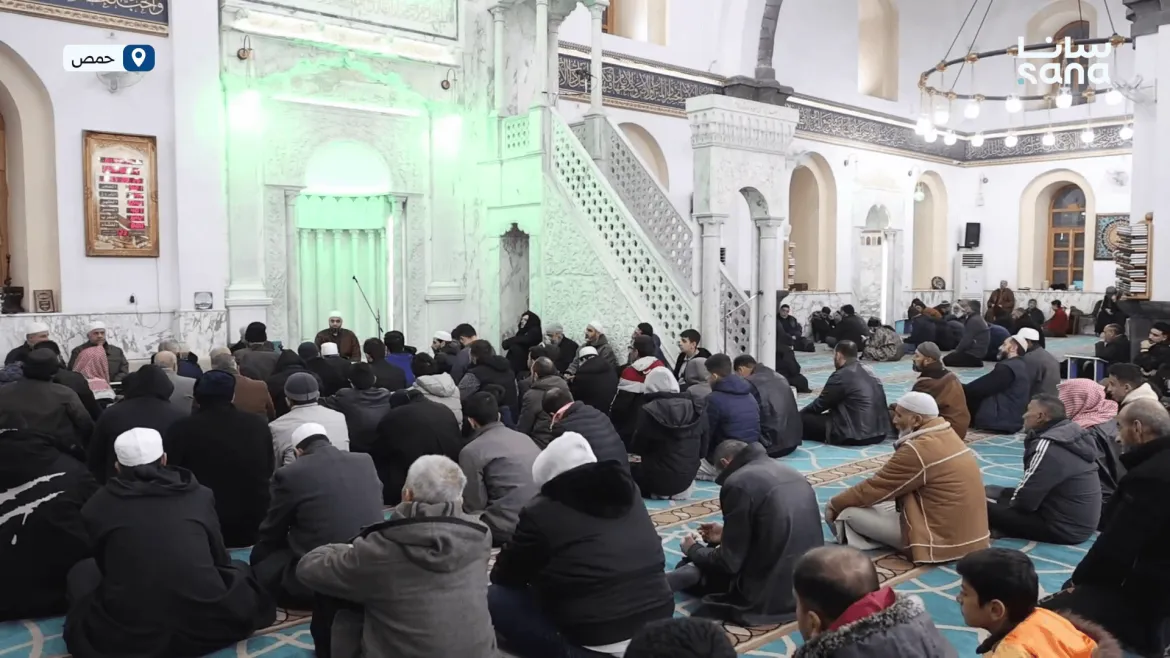 دروس الفجر الرمضانية بترجع لجامع خالد بن الوليد بحمص