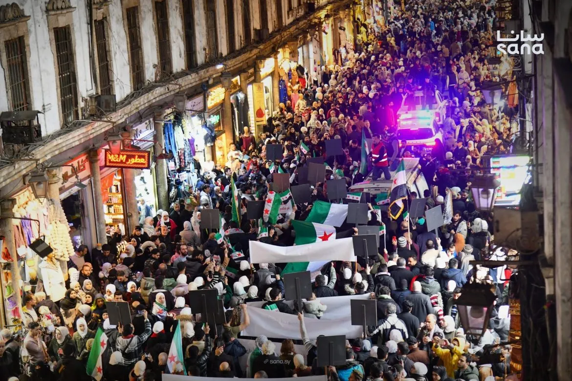 تنسيقيات الثورة بدمشق بتحيي ذكرى أول مظاهرة ضد النظام السابق
