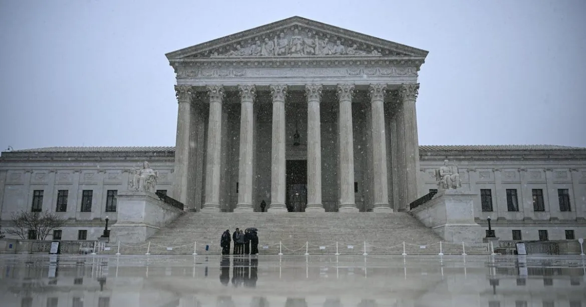 المحكمة العليا بأميركا رح تشوف قضية حماية السوريين والهايتيين من الترحيل