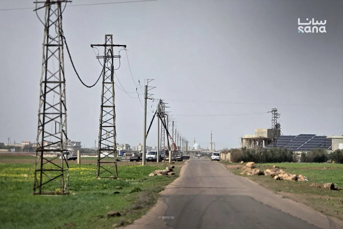 خط توتر جديد بأم ولد بريف درعا: كهربا أحسن ومي للزراعة