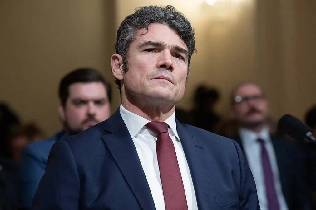 مسؤول أمريكي كبير بيستقيل احتجاجاً على الحرب الأمريكية الإسرائيلية ضد إيران