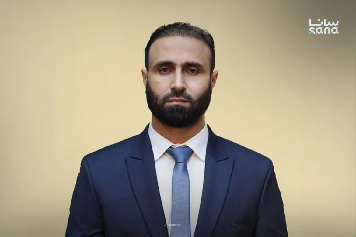 زياد العايش: اليوم رح يفرجوا عن أكتر من 600 معتقل وموقوف باتفاق مع قسد