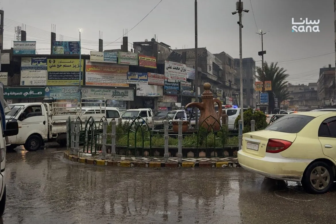 صور جديدة بتورينا شوارع الرقة وريفها بعد مطرة الشتا الأخيرة