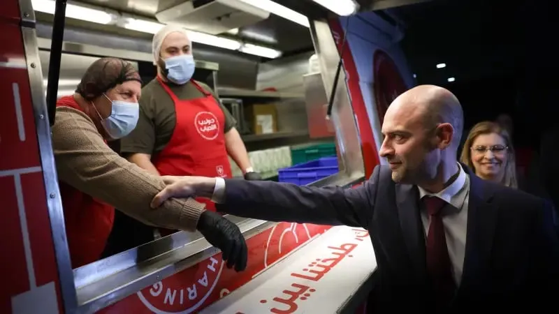 وزير الخارجية الفرنسي بارو رايح على إسرائيل الجمعة بعد زيارة لبنان