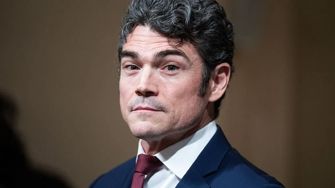 جو كينت بيحكي عن مخاطر الحرب مع إيران ومقارنة سياسات ترامب وبايدن