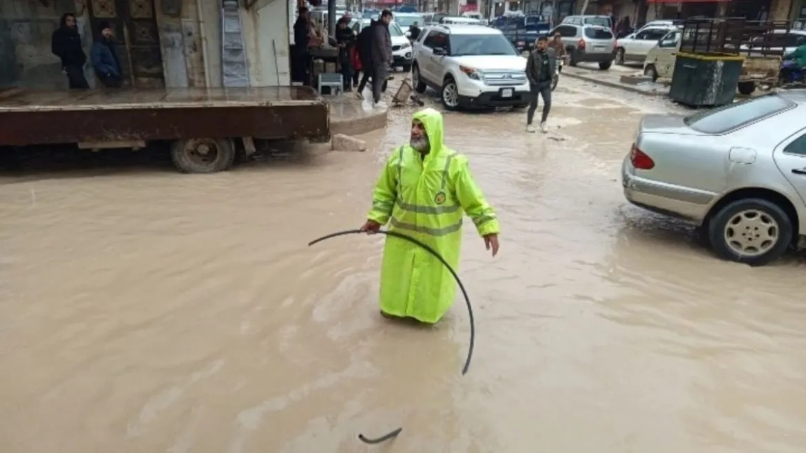 منخفض جوي جديد بيضرب سوريا السبت... وفي تحذيرات من أمطار قوية