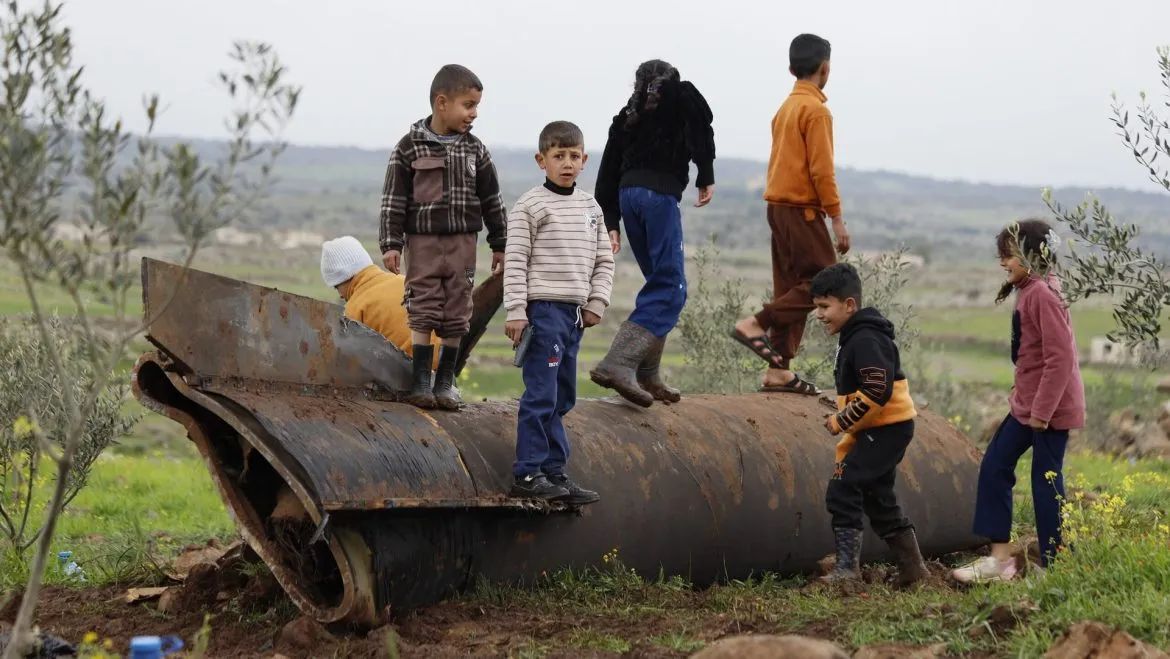 ليش كتير سوريين ما بيوثقوا بإيران؟ ذاكرة الحرب هي السبب