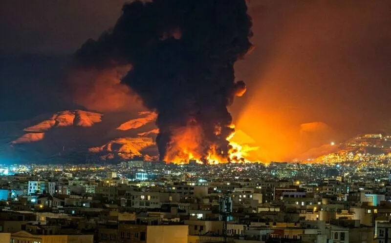 حرب أمريكا وإسرائيل على إيران عم تعمل أزمة طاقة عالمية وحوادث عسكرية بالمنطقة