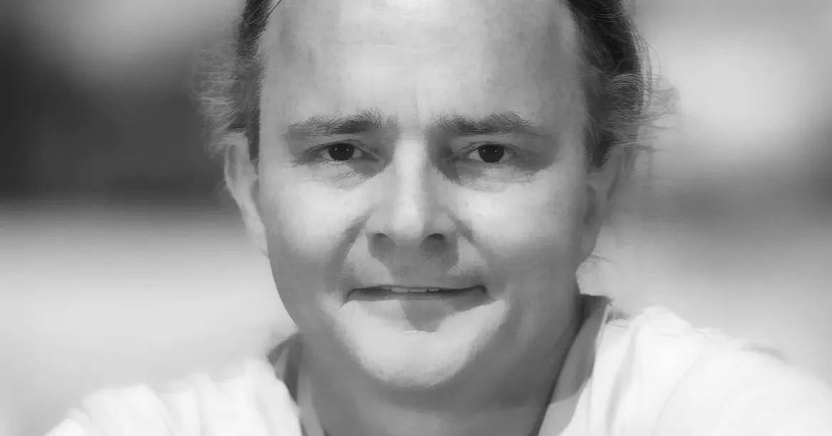 كيف بتتعامل المجتمعات مع الهاربين من الجيش؟ رواية جديدة بتناقش القضية