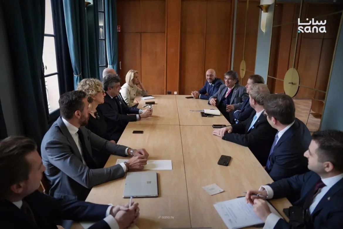 وفد هيئة الاستثمار السورية بباريس يناقش تحسين جو الأعمال مع المحكمة الدولية والبنك الدولي