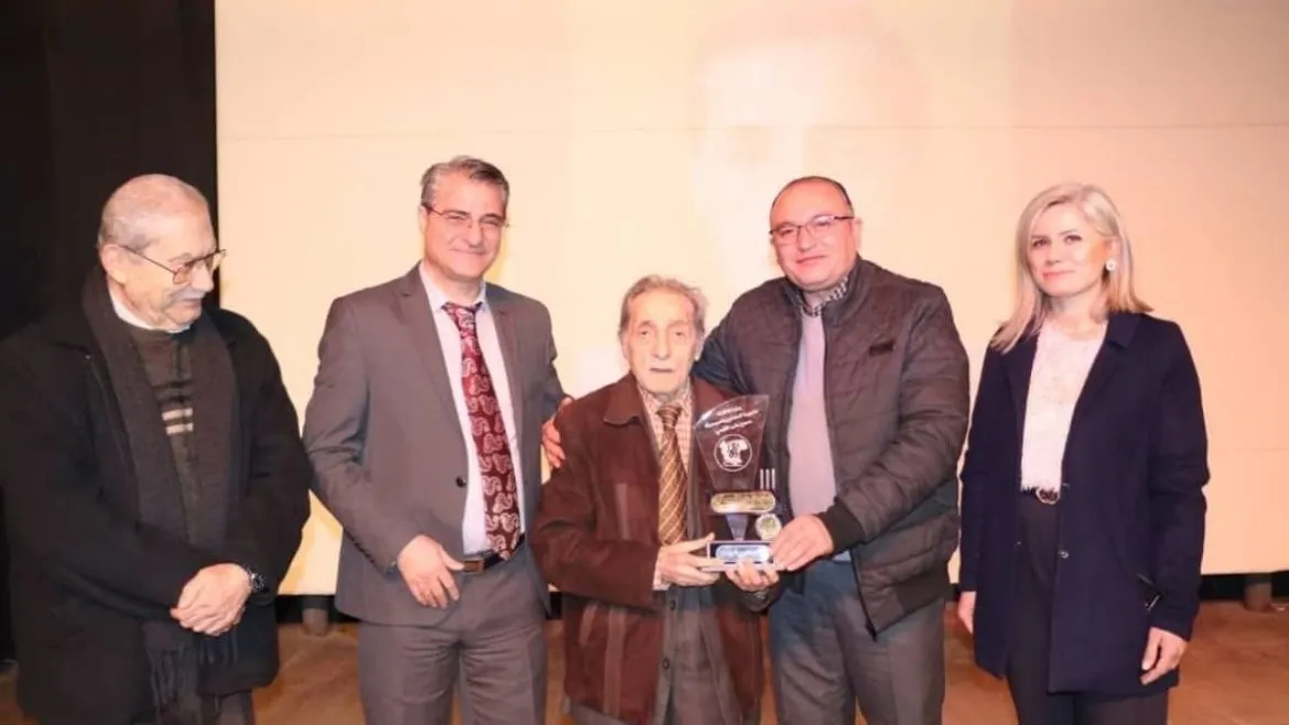 وداع فنان حلب الكبير نديم شراباتي عن عمر قارب الـ100 سنة