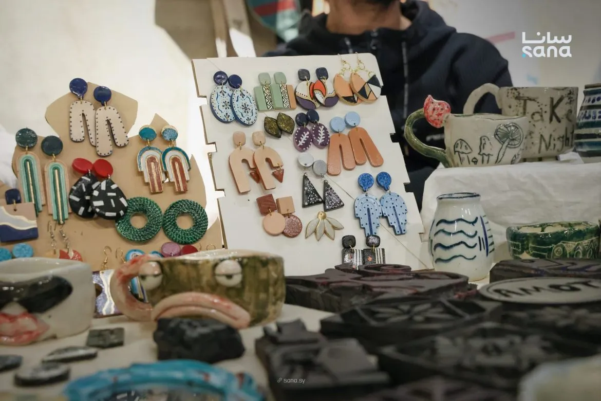 بازارات 'أثر' بتدعم الحرف اليدوية والمواهب الشابة بدمشق