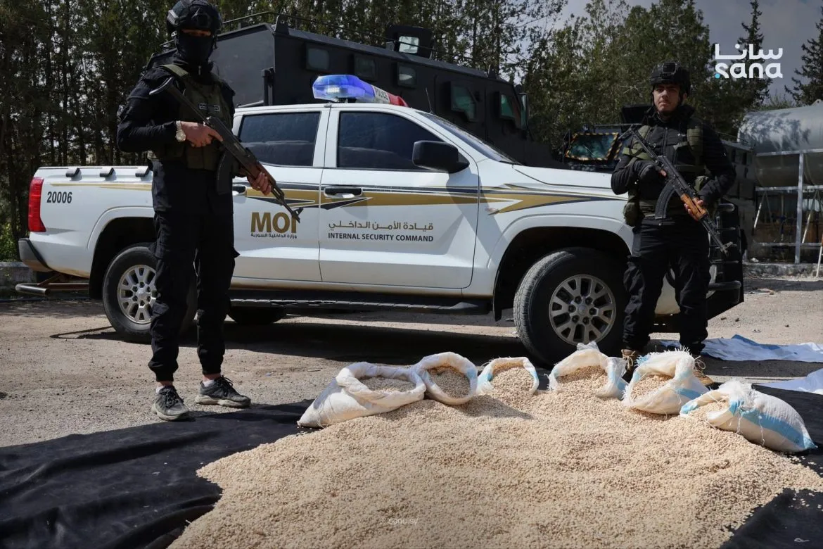 مكافحة المخدرات بدرعا بتضبط شحنة كبتاغون كبيرة