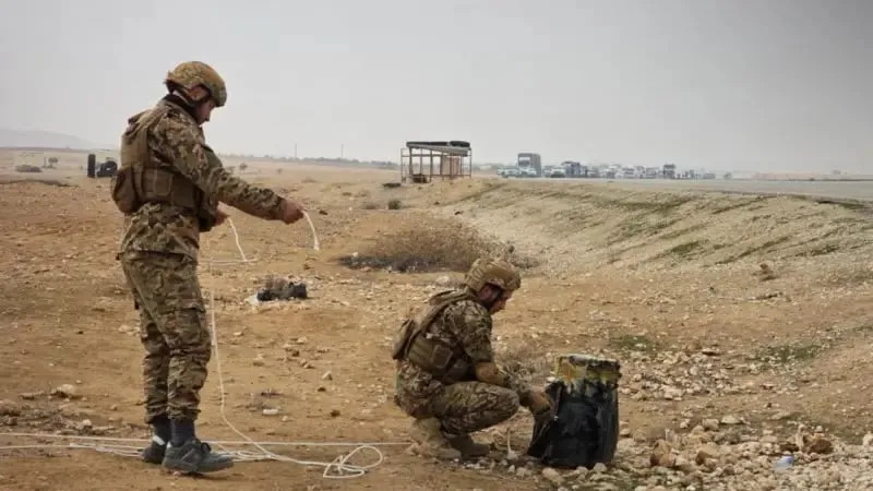 الجيش السوري لقى نفق تهريب جنب حدود لبنان وتصدى لهجوم مسيرات