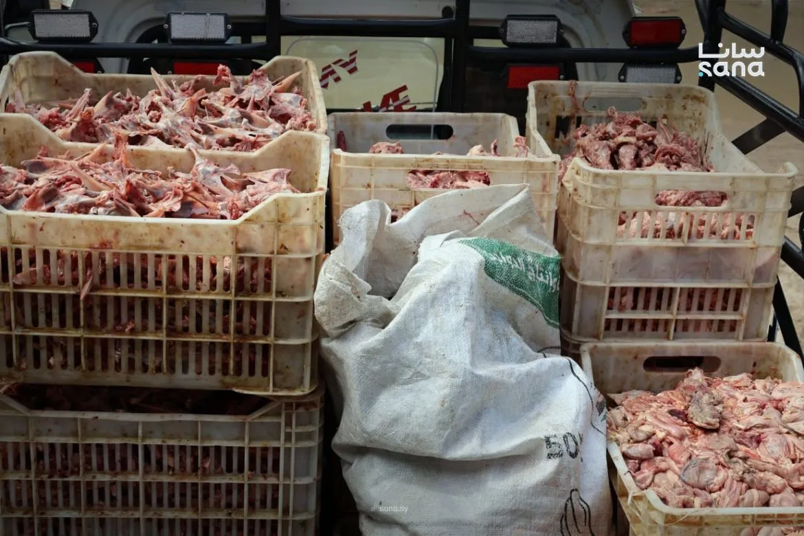 حماية المستهلك بتكشف 500 كيلو نتر فروج مو صالح للأكل بريف دمشق