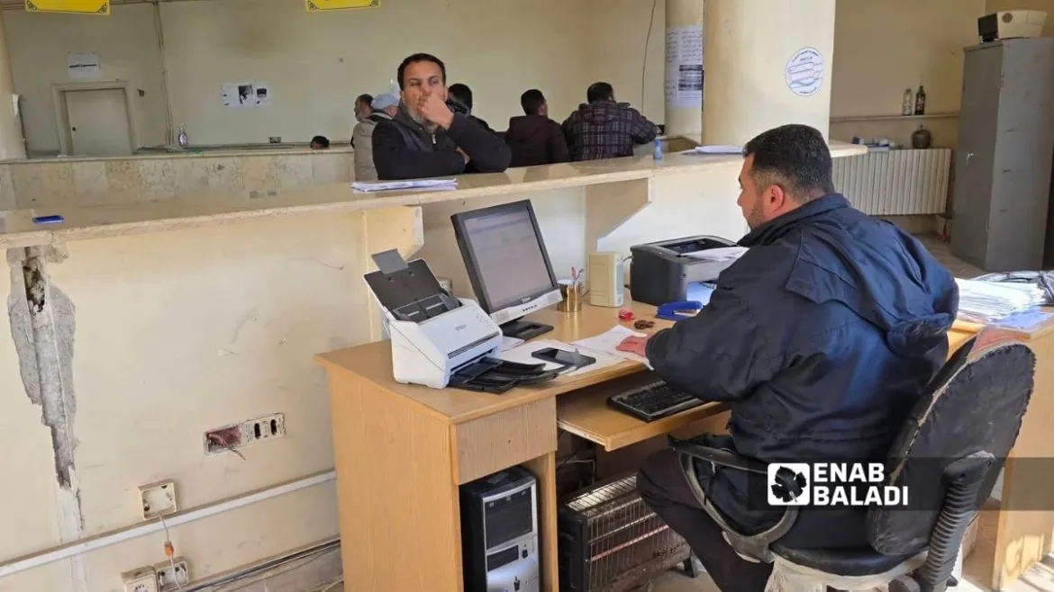 نقص كوادر النقل بالقنيطرة عم يعطل معاملات الناس وبيخلق زحمة