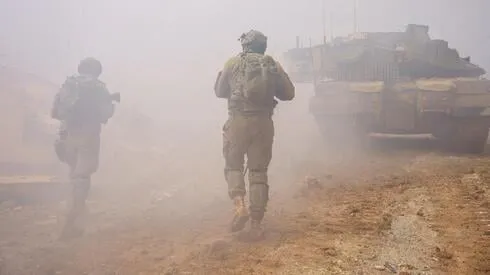 نتنياهو يأمر بتوسيع المنطقة العازلة بلبنان ويأكد على إضعاف حزب الله