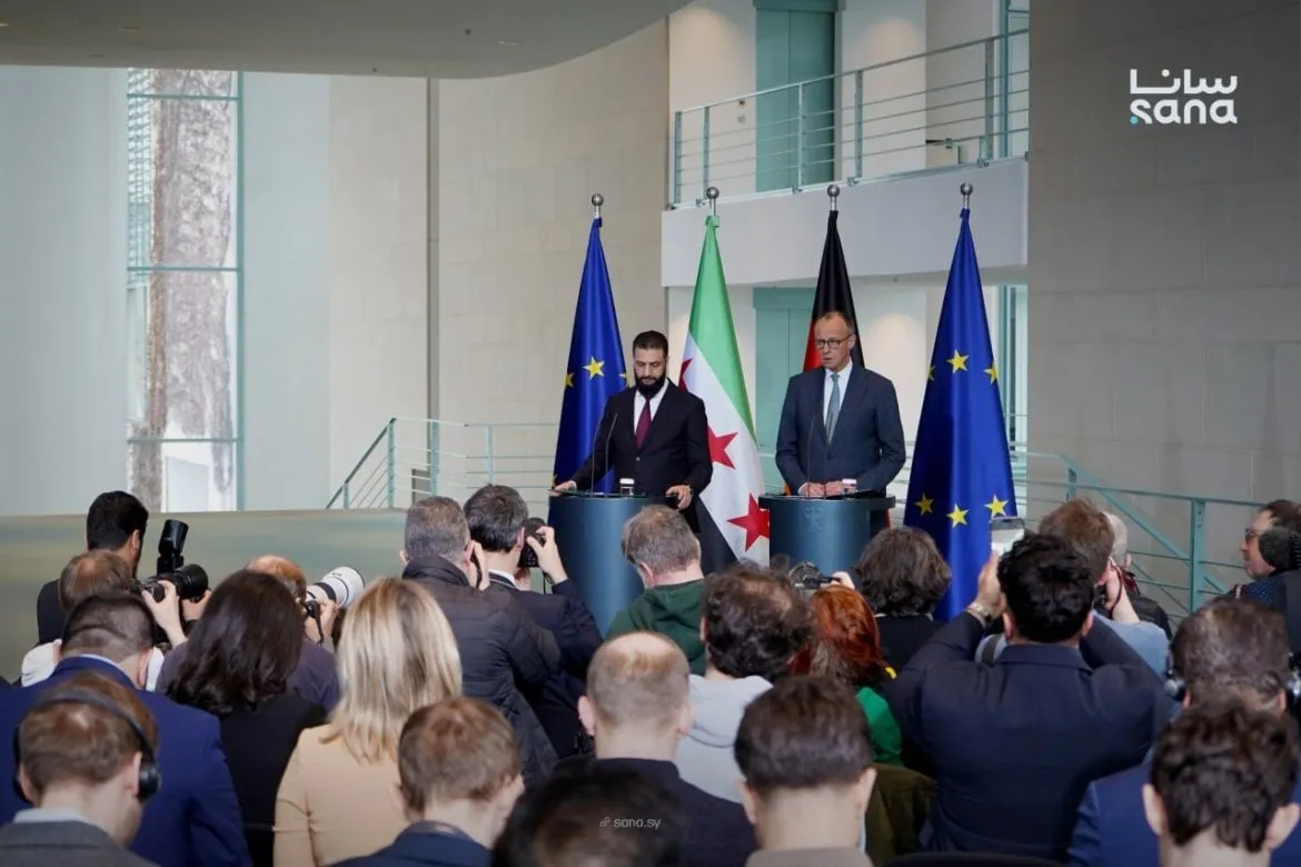 الرئيس أحمد الشرع والمستشار الألماني ميرز ببرلين بيأكدوا على إعادة الإعمار والاستقرار