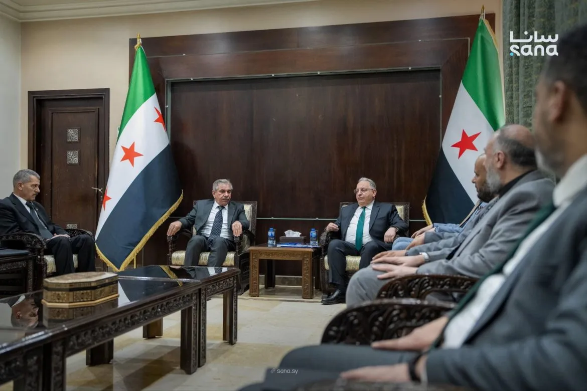 وزير المالية ومحافظ الحسكة بيحكوا عن تفعيل الخدمات المالية بالمحافظة