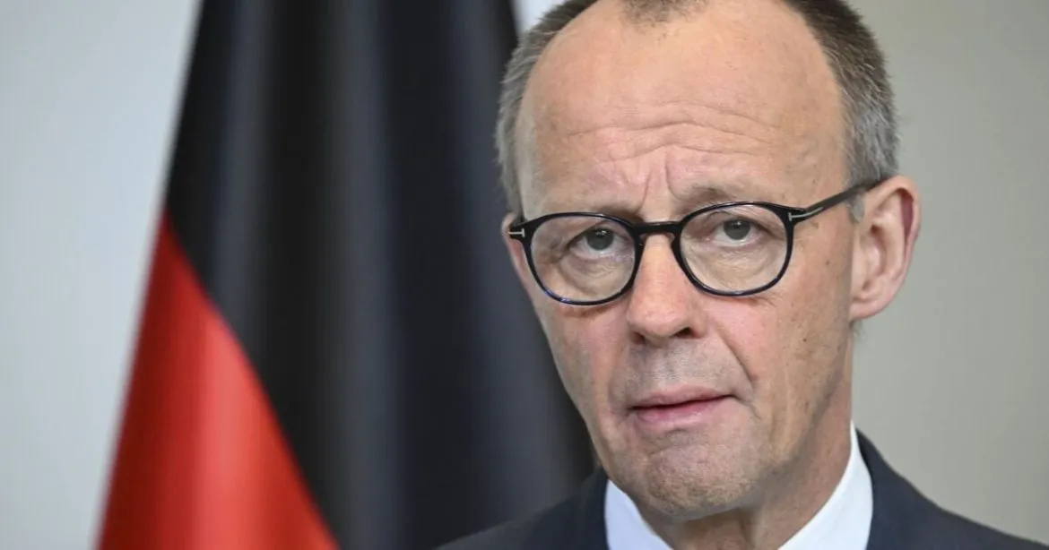 المستشار الألماني بيطلب رجوع أكتر من 700 ألف سوري لبلدهن