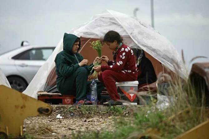 أكتر من 200 ألف نفر هربوا من لبنان عالشام بشهر آذار بسبب القتال