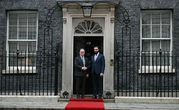 الرئيس السوري أحمد الشرع بيزور لندن لأول مرة، وعلاقات سوريا وبريطانيا بترجع طبيعية