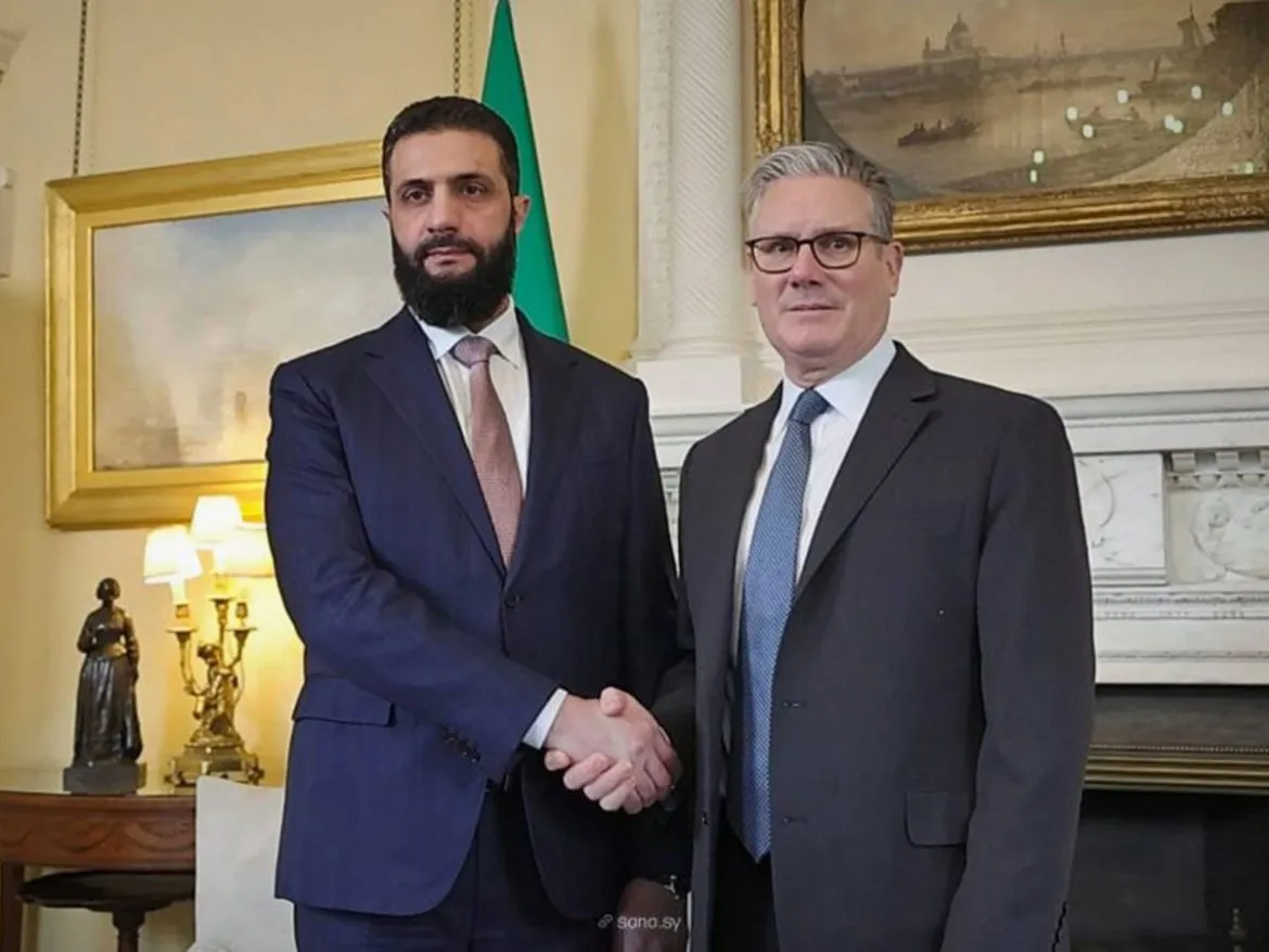 رئيس وزراء بريطانيا كير ستارمر بيجتمع مع الرئيس السوري أحمد الشرع بلندن