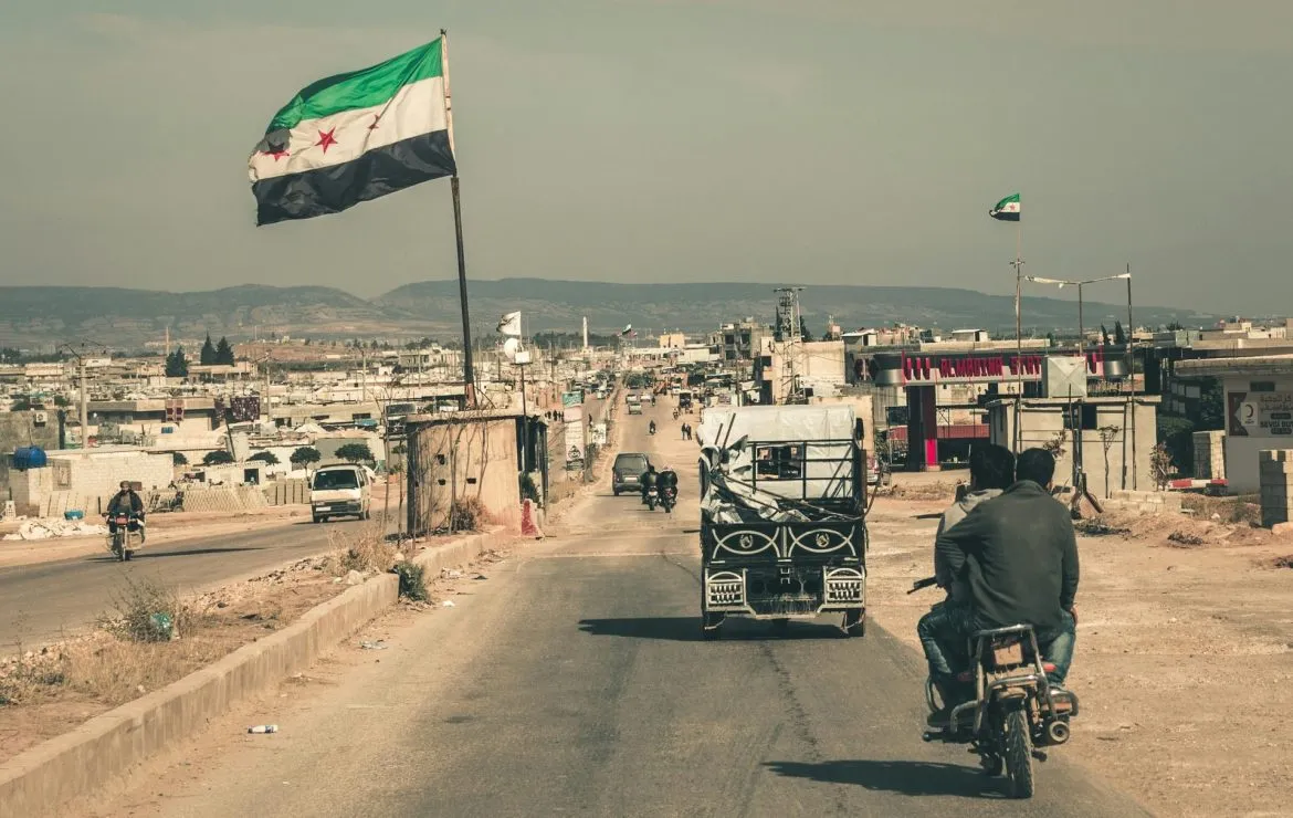 كنايس سوريا بتقلل احتفالات عيد الفصح تضامناً مع السقيلبية بعد هجوم