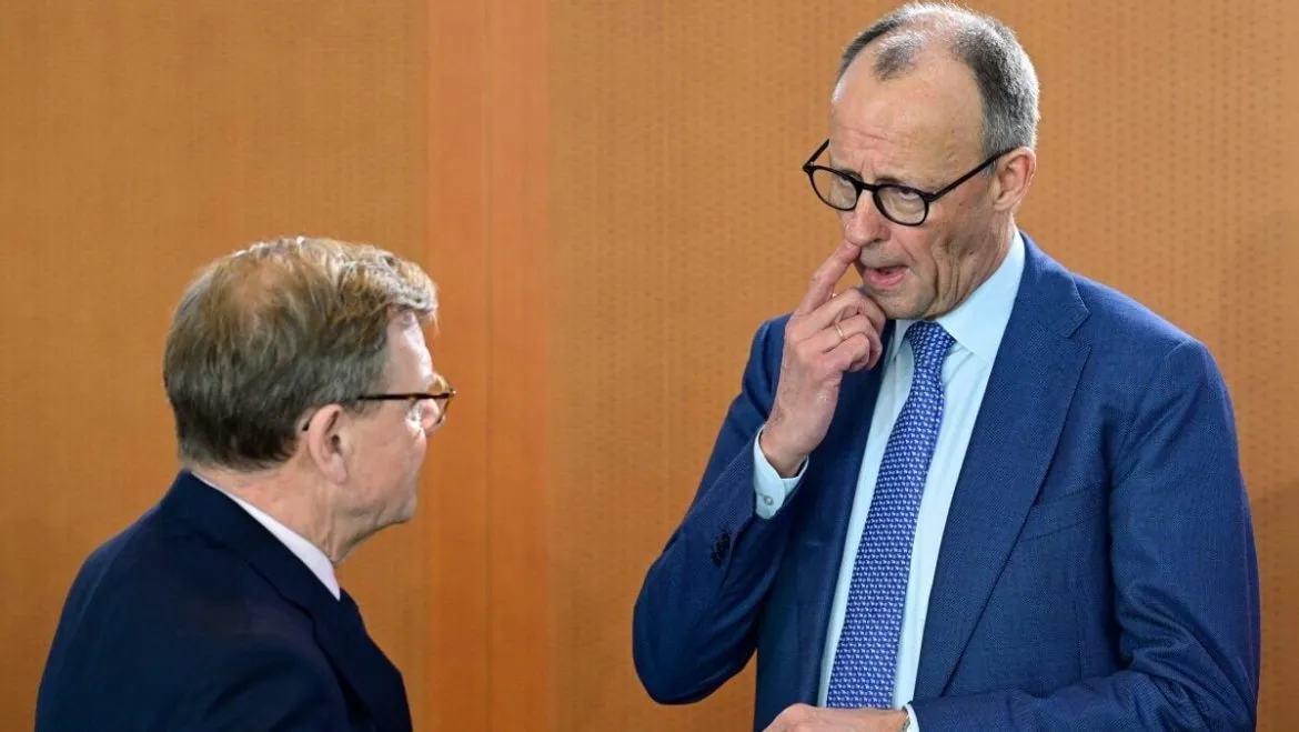 الحكومة السورية: السوريين بألمانيا أصول وطنية وما بيرجعوا غصب