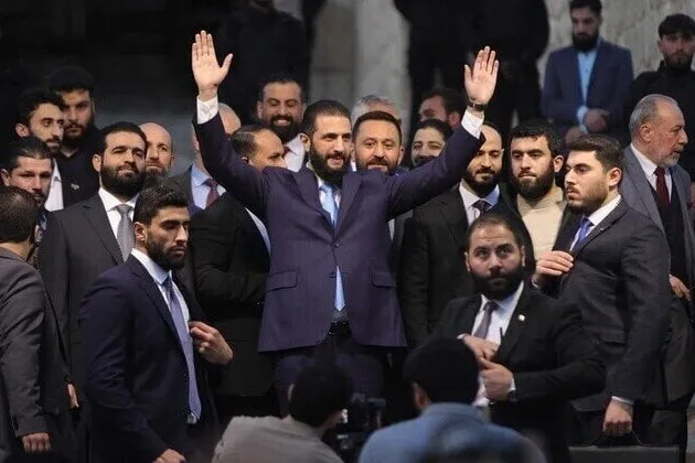 الشرع بيكذب كلام ميرز عن رجوع 80% من اللاجئين السوريين