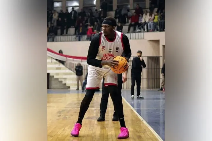 حمص الفداء بتفسخ عقد اللاعب الأمريكي أحمد بالتراضي