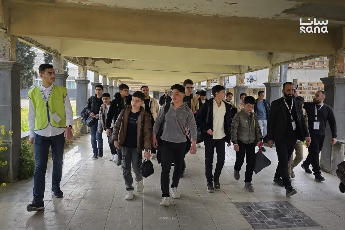 طلاب إدلب بزيارة علمية للمركز الوطني للمتميزين بحمص